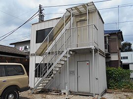 2階建てのスーパーハウス